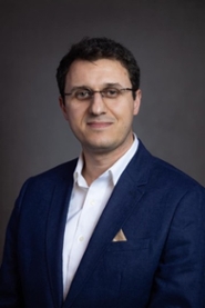 Portret van Dr. Gëzim Visoka